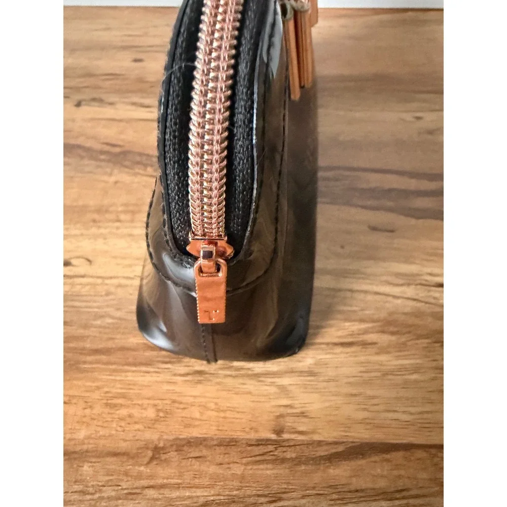 Ted Baker Aimee Black Patent Makeup Bag Cosmetic Pouch Rose Gold Curved Bow